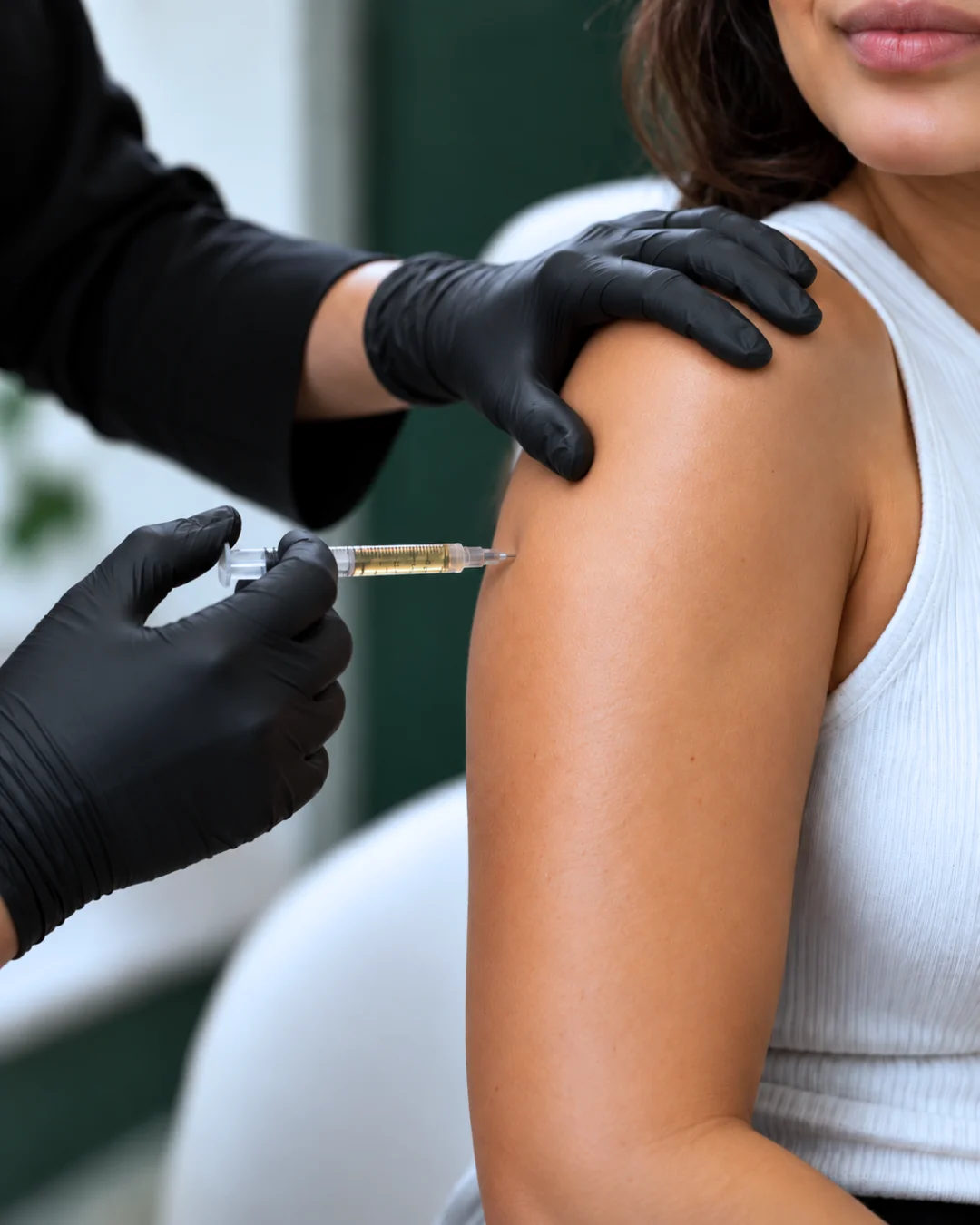 Intramuscular clinical vitamin injection delivery at Parsa Wellness Clinic